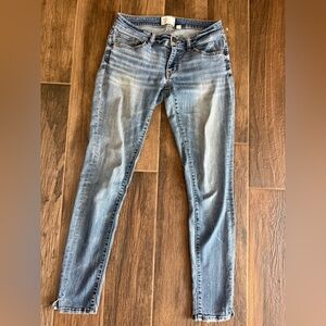 BKE Stella skinny brand blue jeans, size 28, $25